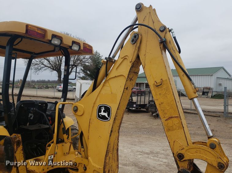 image for item DH5817 2001 John Deere 110S backhoe