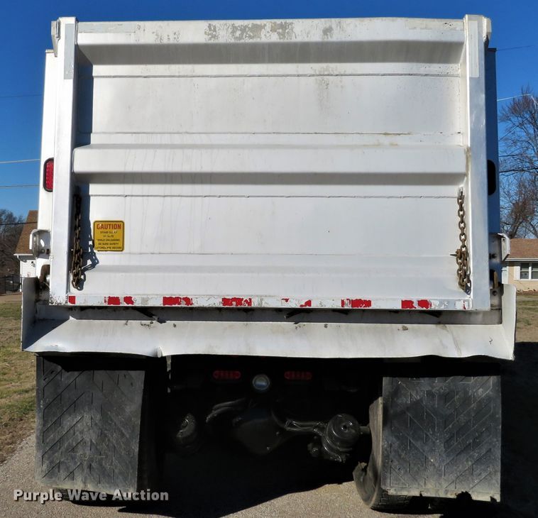 image for item DI2089 2007 Peterbilt 357 dump truck