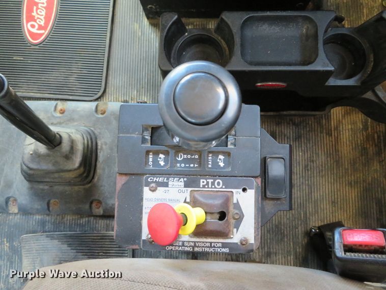 image for item DI2089 2007 Peterbilt 357 dump truck