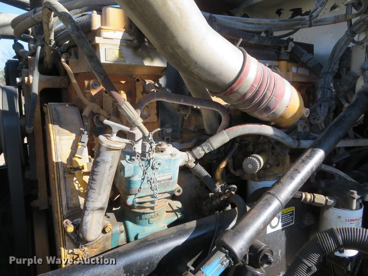 image for item DI2089 2007 Peterbilt 357 dump truck