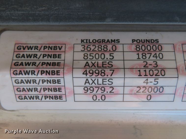 image for item DI2089 2007 Peterbilt 357 dump truck