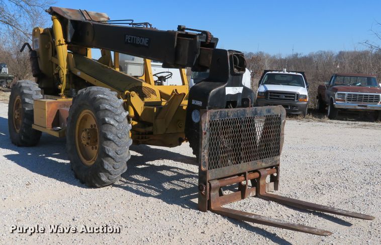 Pettibone B-66 telehandler in Moscow Mills, MO | Item DI2100 sold ...