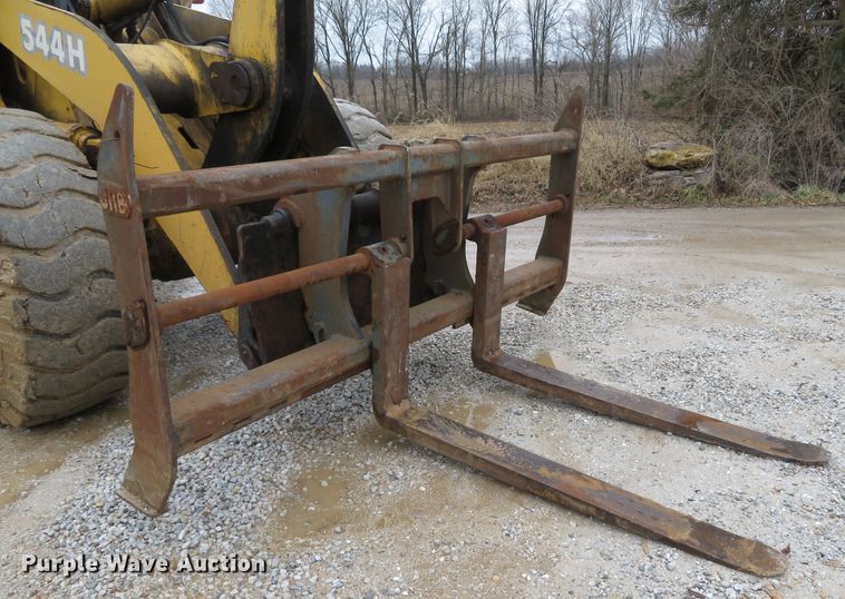 image for item DI2109 2003 John Deere 544H  wheel loader