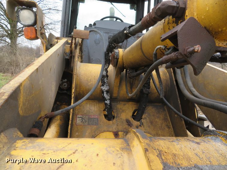 image for item DI2109 2003 John Deere 544H  wheel loader