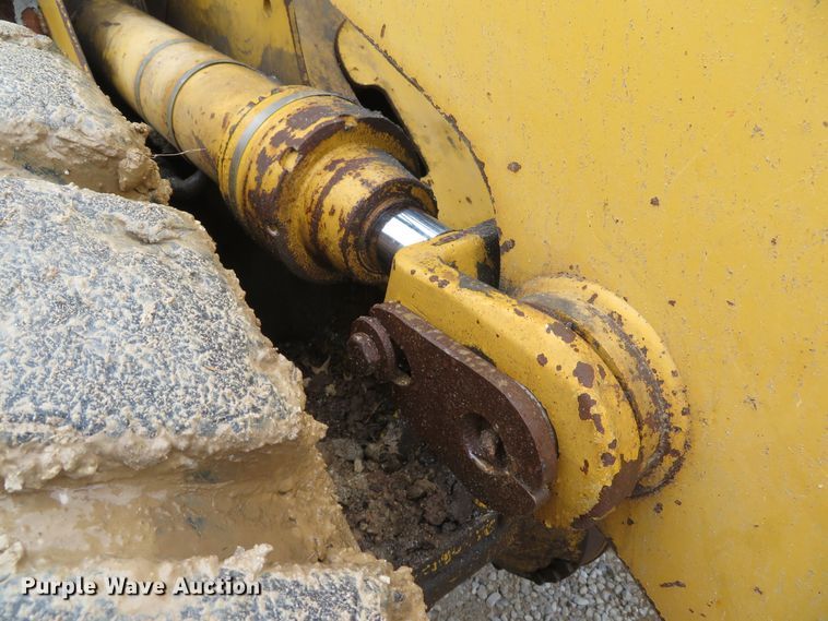 image for item DI2109 2003 John Deere 544H  wheel loader