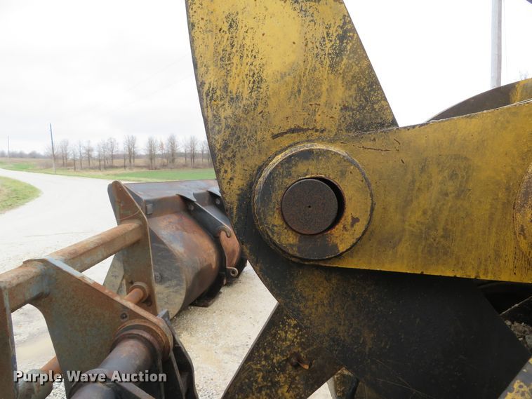 image for item DI2109 2003 John Deere 544H  wheel loader