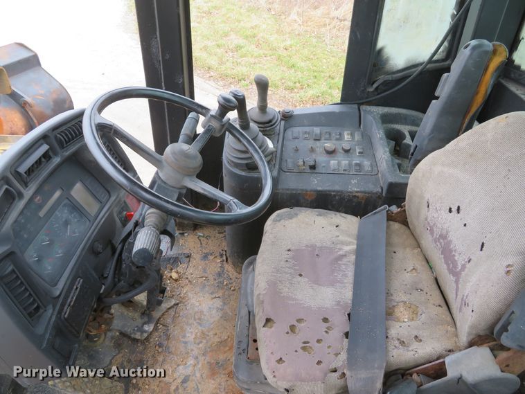 image for item DI2109 2003 John Deere 544H  wheel loader