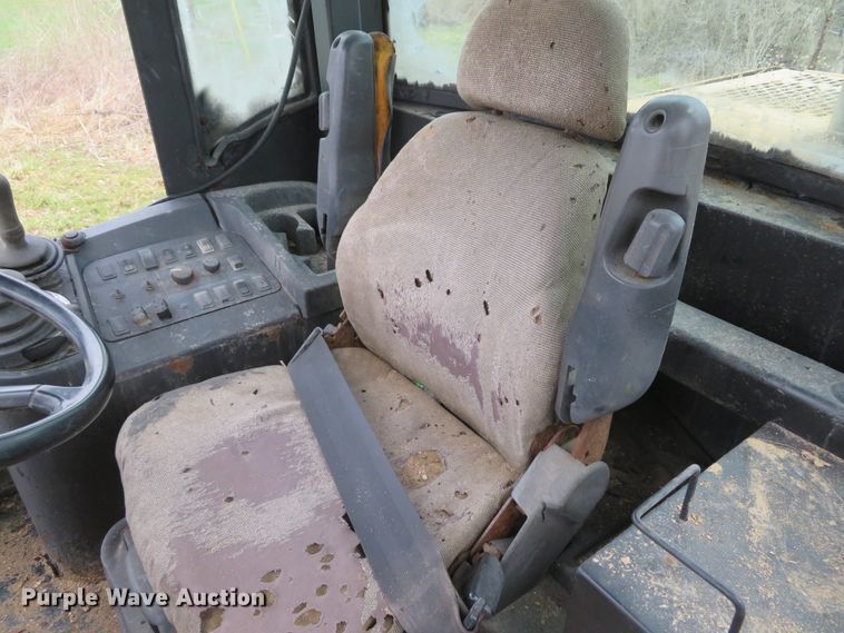 image for item DI2109 2003 John Deere 544H  wheel loader