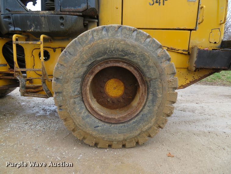 image for item DI2109 2003 John Deere 544H  wheel loader