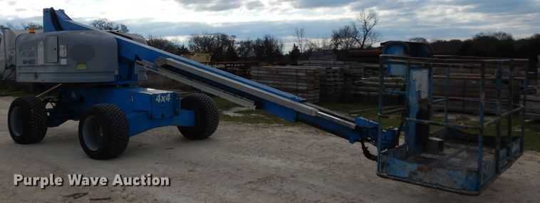 image for item DJ3001 2006 Genie S40  boom lift