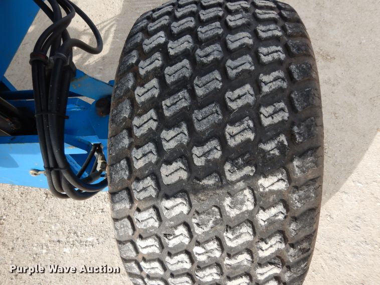 image for item DJ3001 2006 Genie S40  boom lift