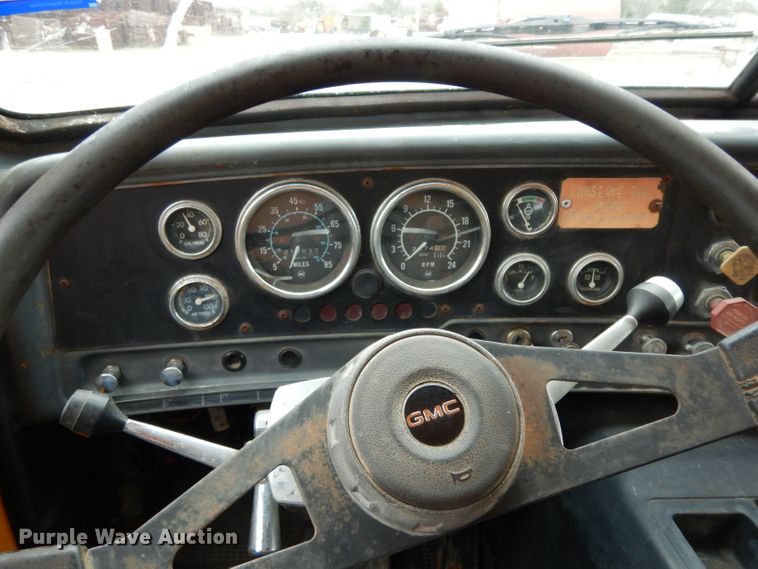 image for item DJ3003 1984 GMC Brigadier water truck