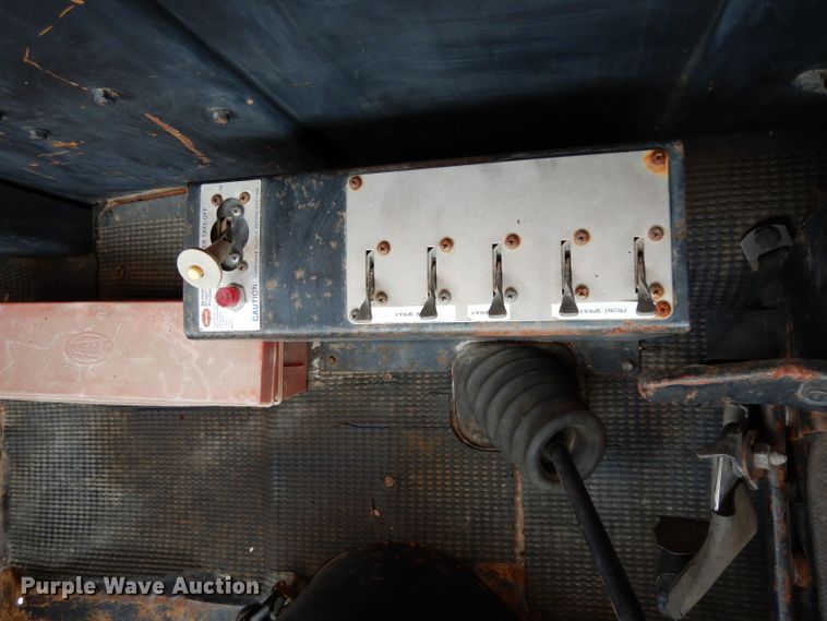 image for item DJ3003 1984 GMC Brigadier water truck