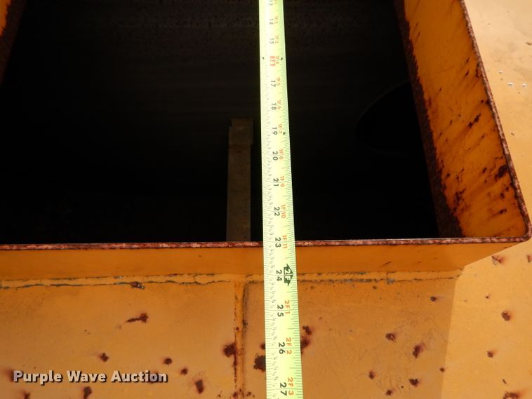 image for item DJ3003 1984 GMC Brigadier water truck