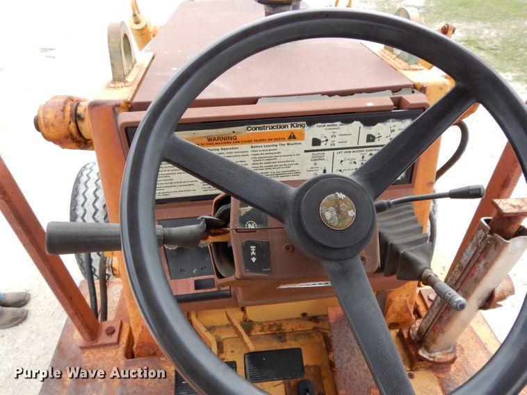 image for item DJ3004 1994 Case 580 Super K backhoe