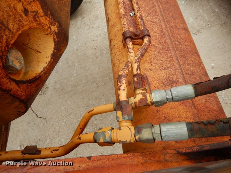 image for item DJ3004 1994 Case 580 Super K backhoe