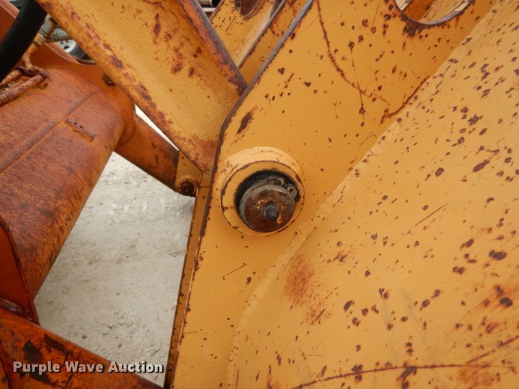 image for item DJ3004 1994 Case 580 Super K backhoe