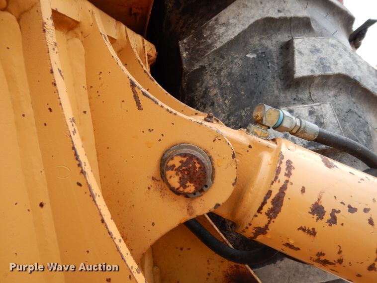 image for item DJ3004 1994 Case 580 Super K backhoe