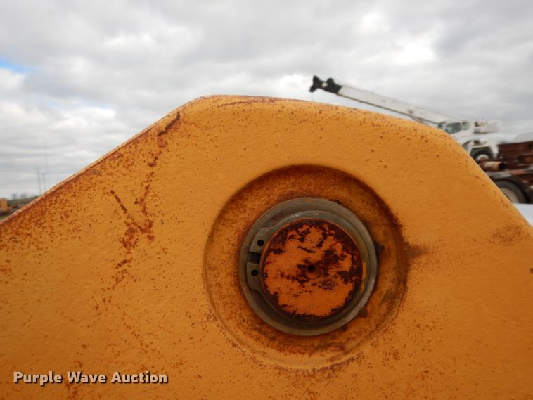 image for item DJ3004 1994 Case 580 Super K backhoe