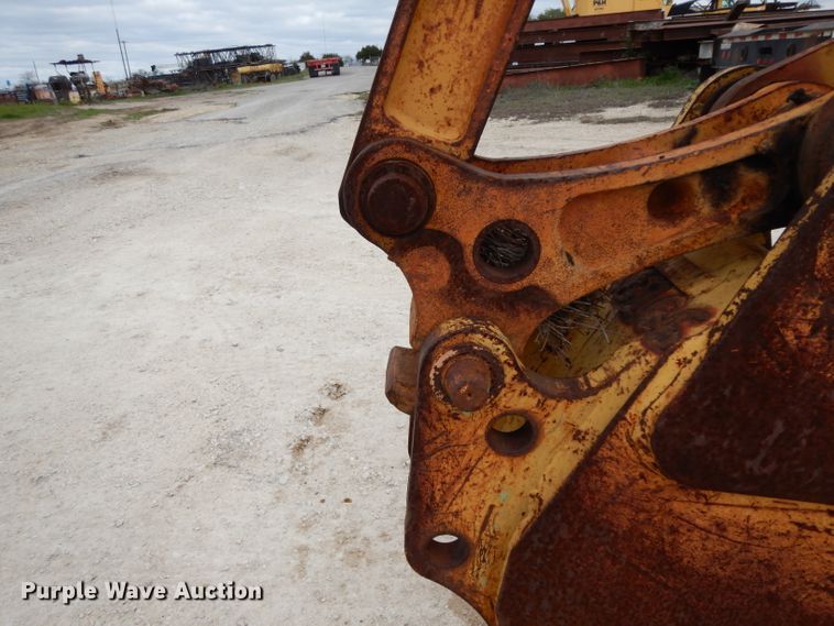 image for item DJ3004 1994 Case 580 Super K backhoe