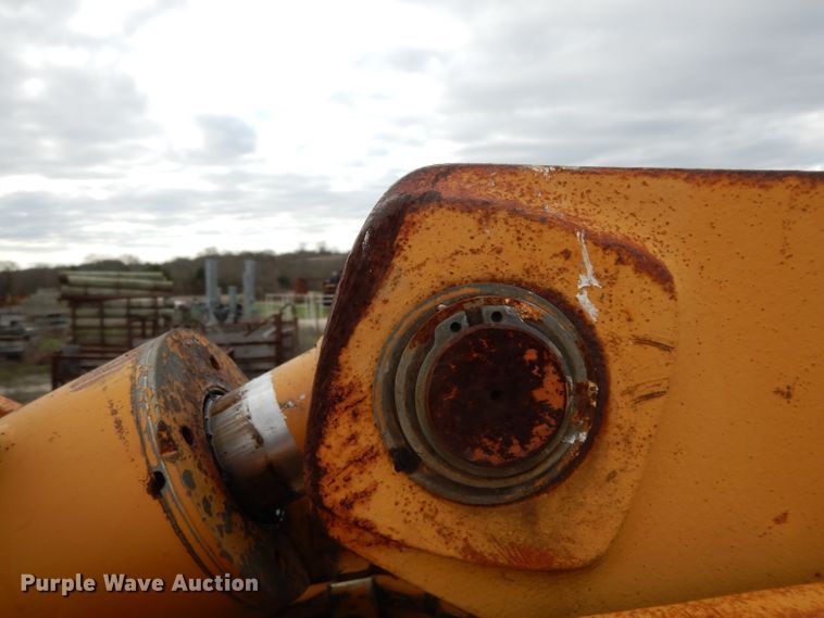 image for item DJ3004 1994 Case 580 Super K backhoe