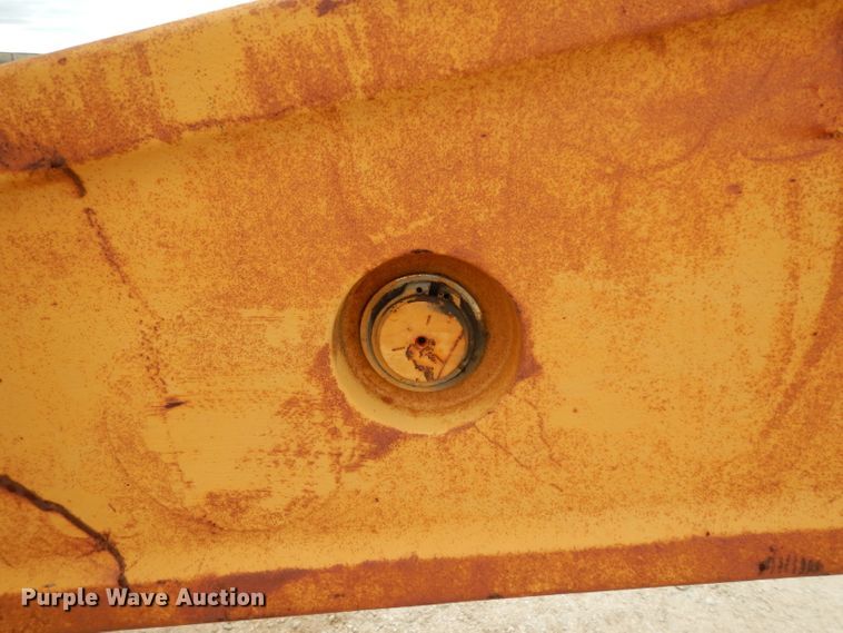 image for item DJ3004 1994 Case 580 Super K backhoe