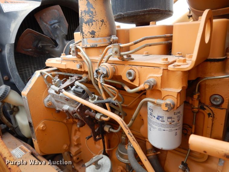 image for item DJ3004 1994 Case 580 Super K backhoe