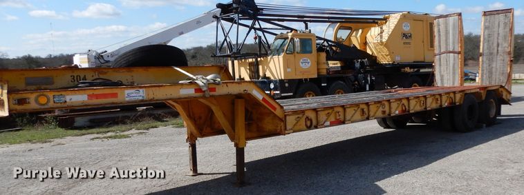 image for item DJ3005 1980 Hercules equipment trailer