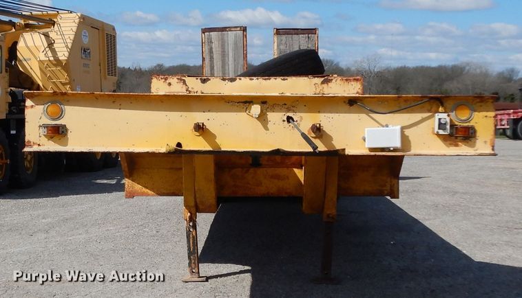 image for item DJ3005 1980 Hercules equipment trailer