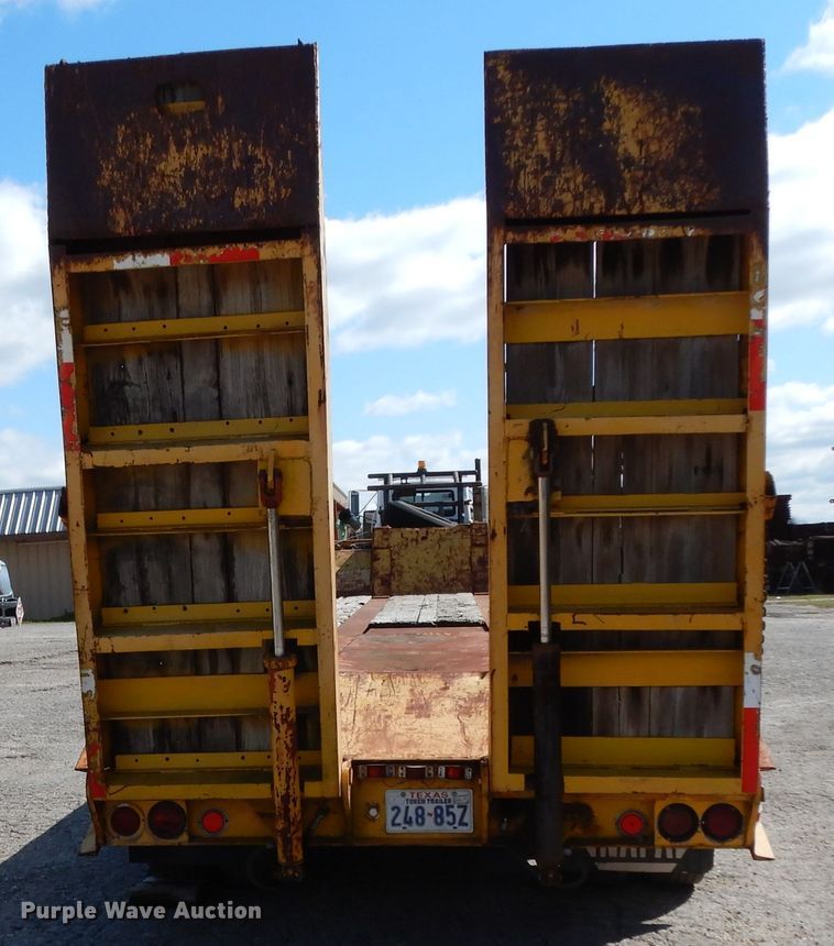 image for item DJ3005 1980 Hercules equipment trailer