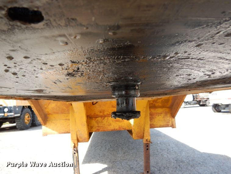 image for item DJ3005 1980 Hercules equipment trailer