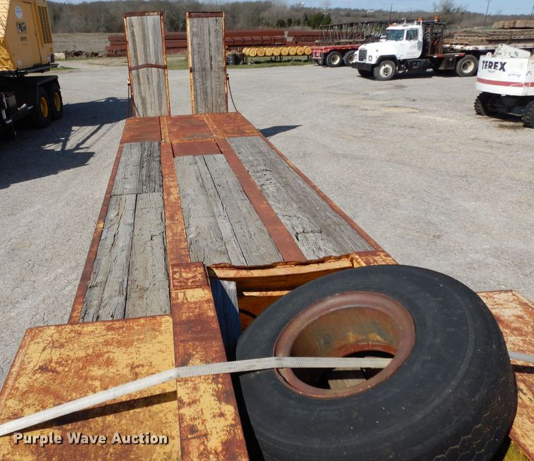 image for item DJ3005 1980 Hercules equipment trailer