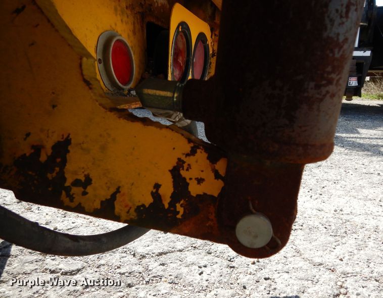 image for item DJ3005 1980 Hercules equipment trailer