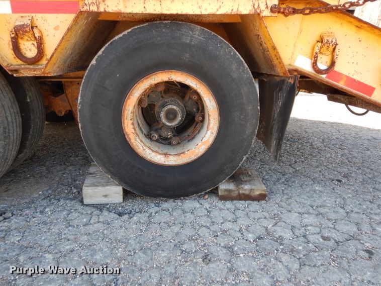 image for item DJ3005 1980 Hercules equipment trailer