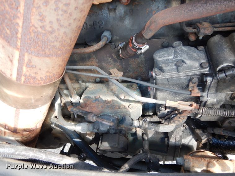 image for item DJ3006 1982 Mack R686ST winch truck