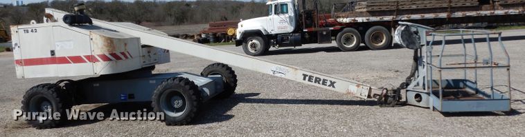 image for item DJ3008 1999 Terex TB42  boom lift