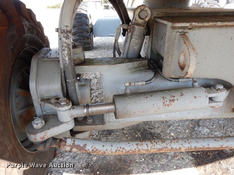 image for item DJ3008 1999 Terex TB42  boom lift