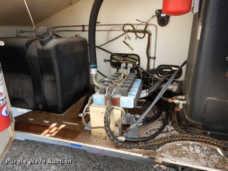 image for item DJ3008 1999 Terex TB42  boom lift