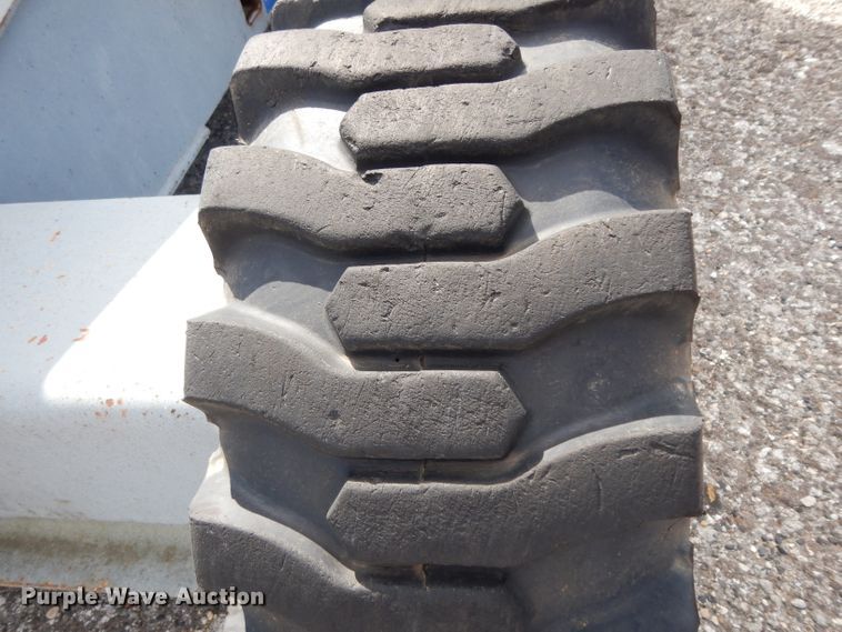 image for item DJ3008 1999 Terex TB42  boom lift