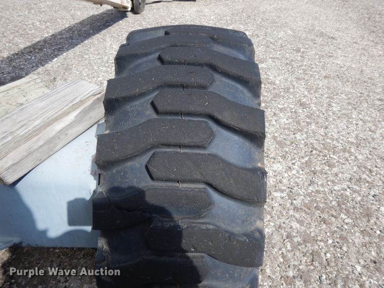 image for item DJ3008 1999 Terex TB42  boom lift