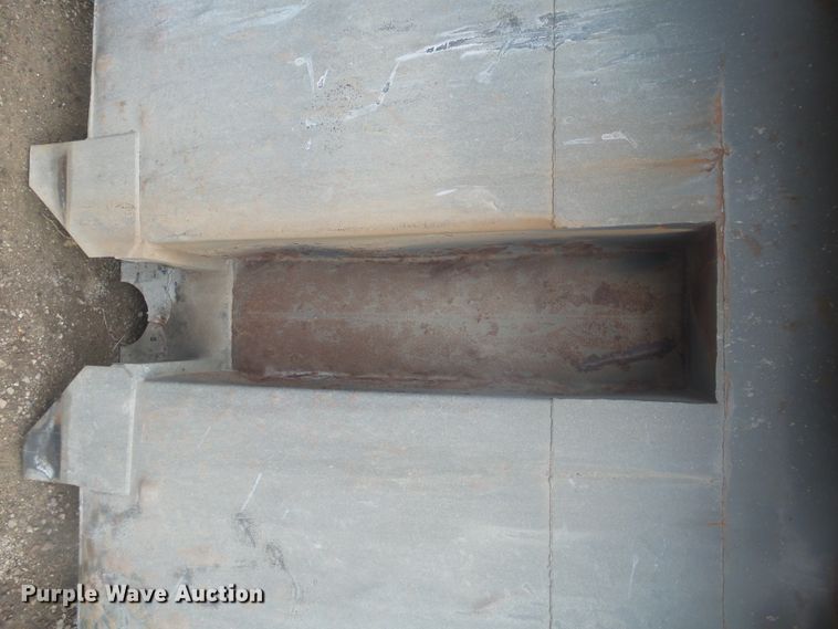 image for item FR9503 Henderson XDX16X44 dump bed