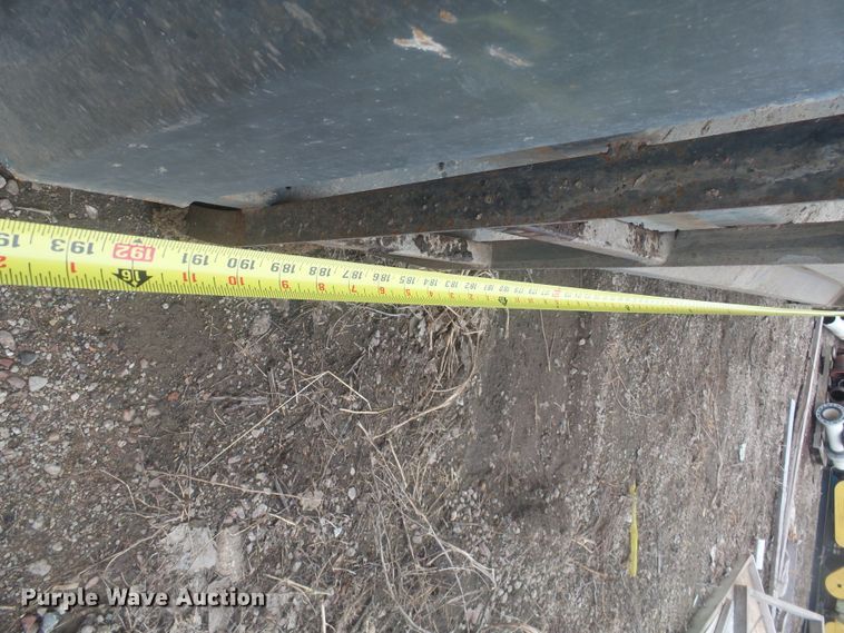 image for item FR9503 Henderson XDX16X44 dump bed