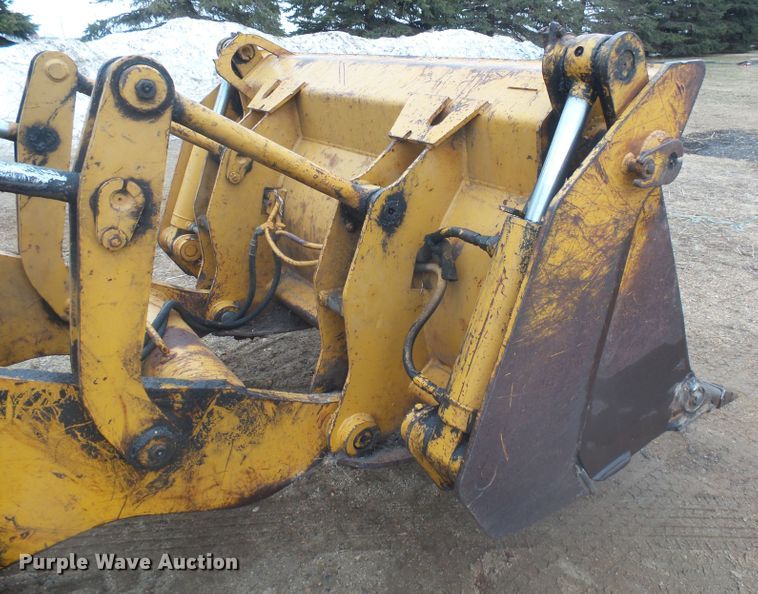 image for item FR9513 1997 John Deere 455G track loader