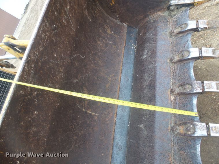 image for item FR9513 1997 John Deere 455G track loader