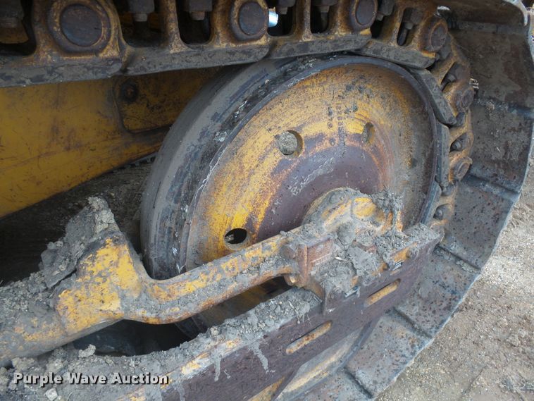 image for item FR9513 1997 John Deere 455G track loader