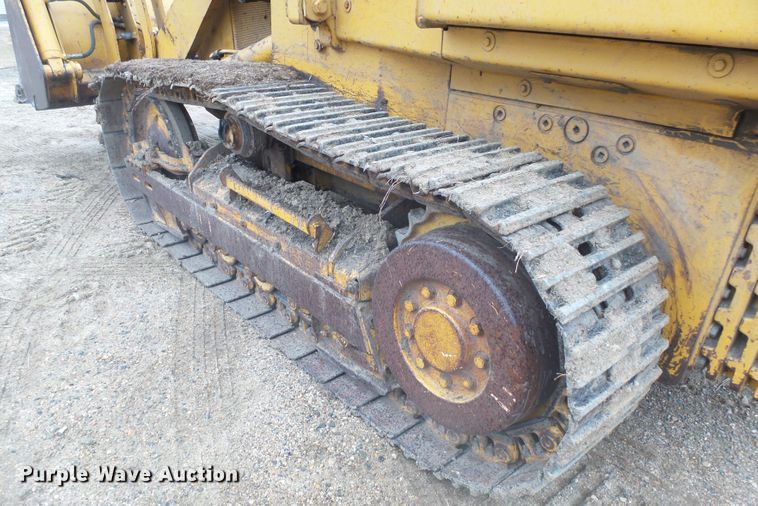 image for item FR9513 1997 John Deere 455G track loader