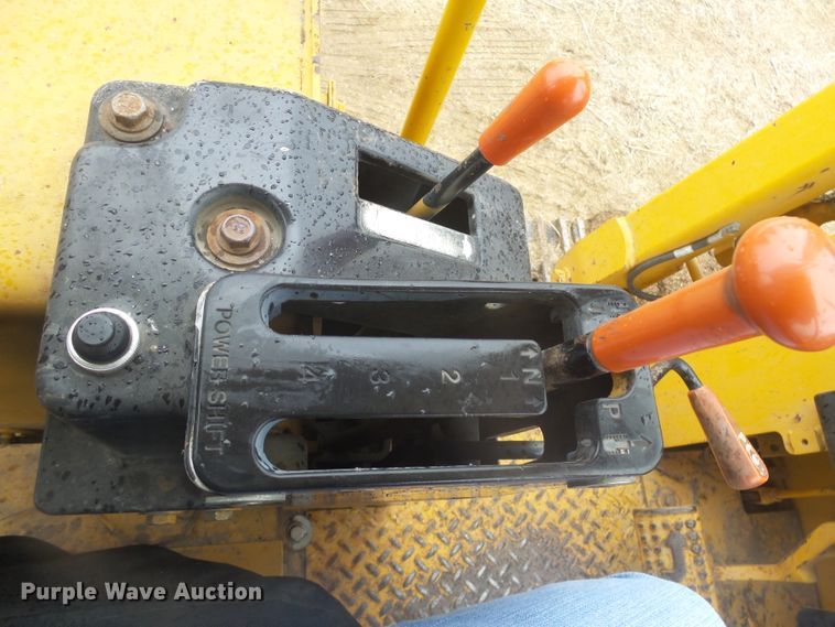 image for item FR9513 1997 John Deere 455G track loader