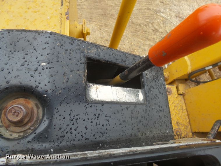 image for item FR9513 1997 John Deere 455G track loader