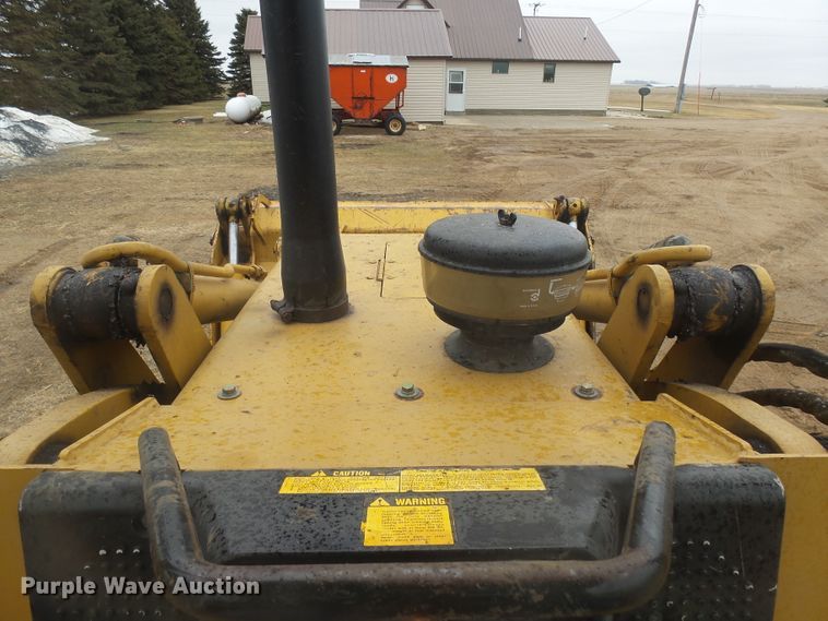 image for item FR9513 1997 John Deere 455G track loader