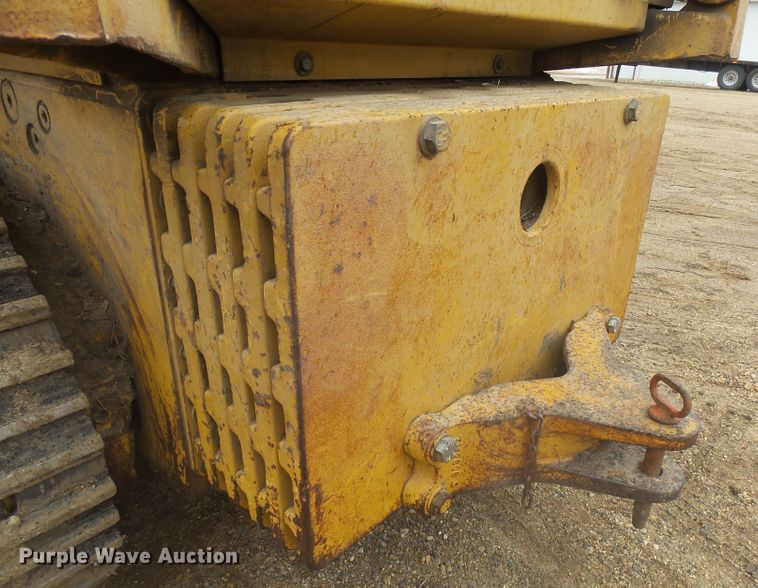 image for item FR9513 1997 John Deere 455G track loader